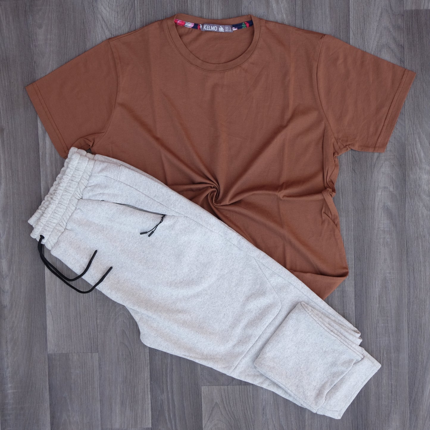 Ensemble T-shirt Marron Fonce + Jogging Beska Gris Chiné Clair