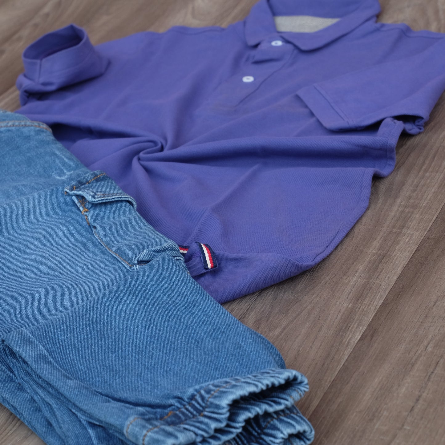 Ensemble Cargo Jeans Délavé Bleu + Polo Mauve