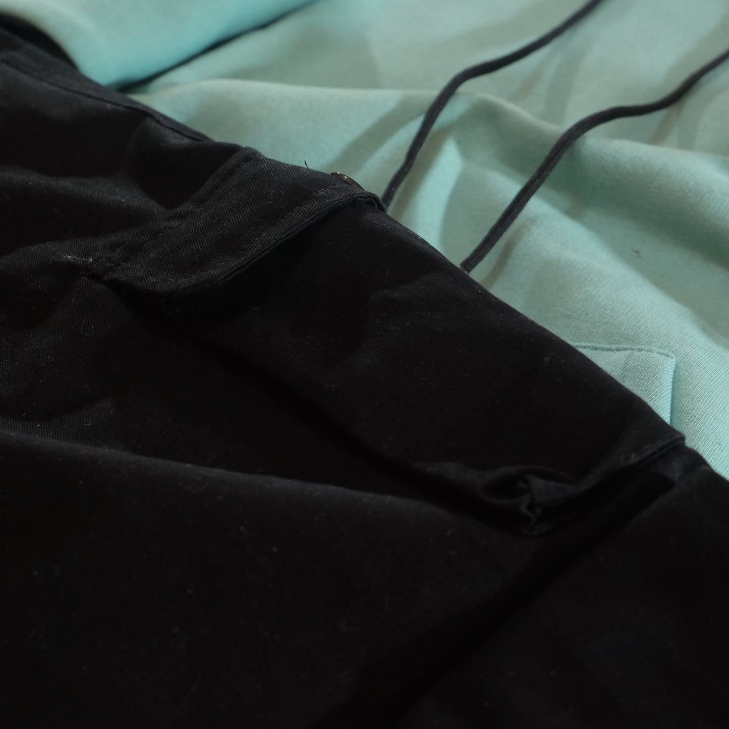 Ensemble Cargo Noir + Capuche Cotton Vert Eau