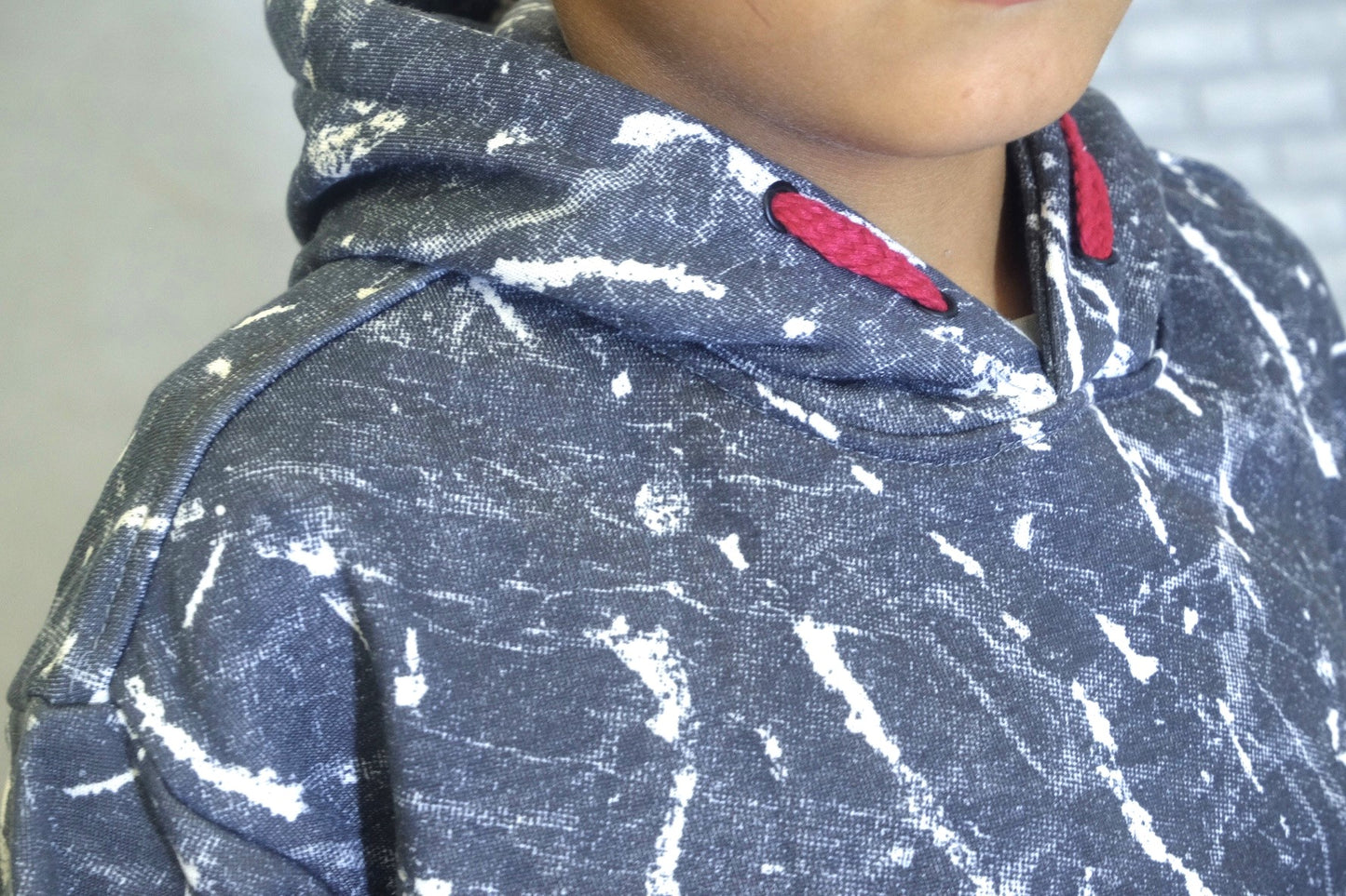 Ensemble Enfant Pantalon Cargo Motard +Sweat a Capuche Camouflage Gris Fonce