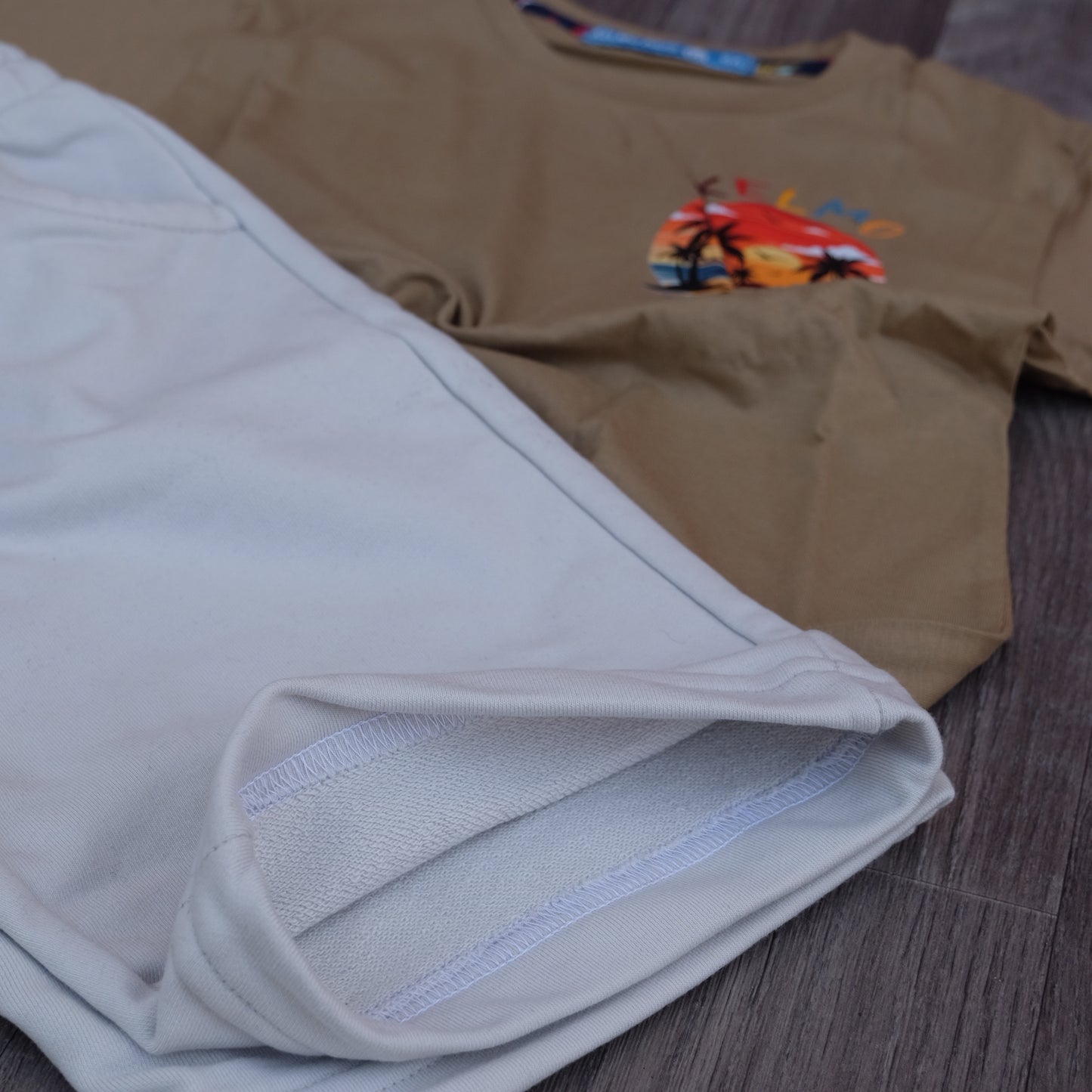 Ensemble Enfant Short Gris Clair + T-Shirt Kaki