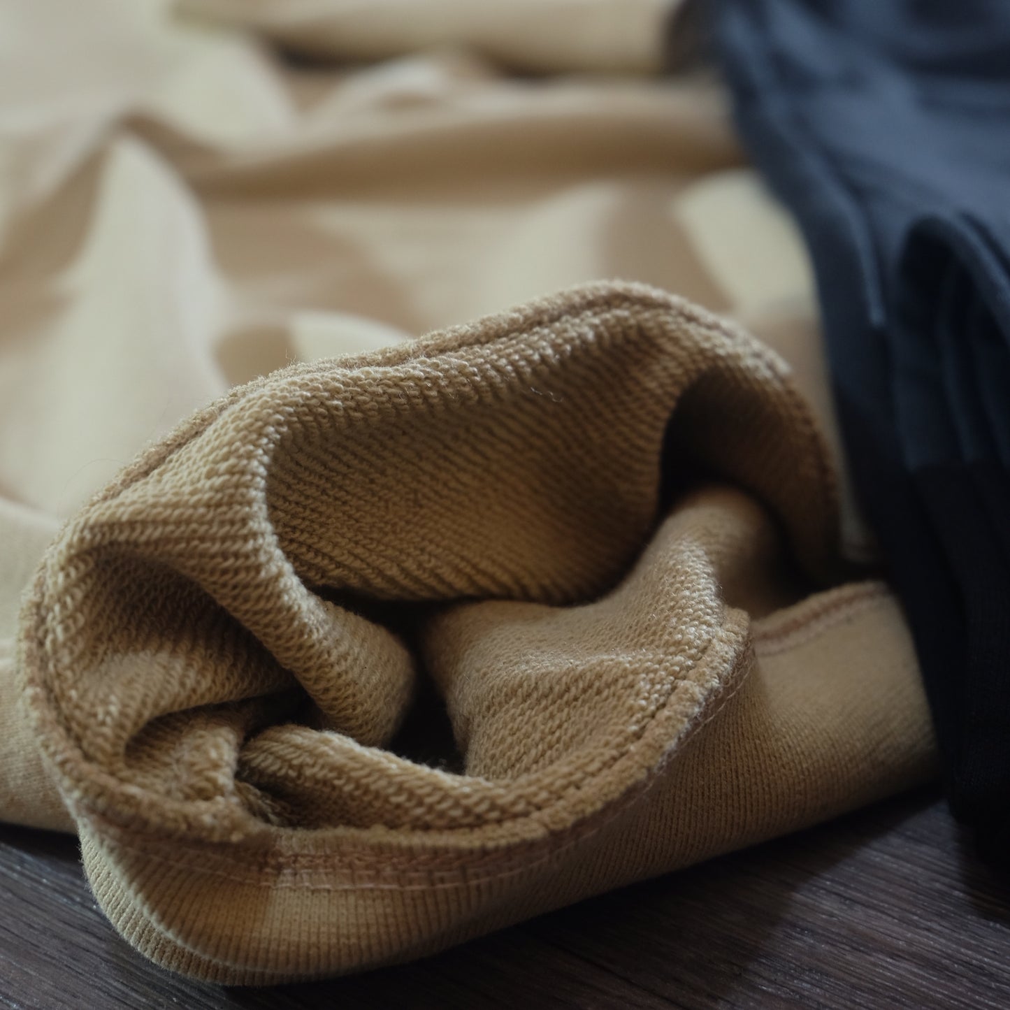 Ensemble Jogging Beska Noir + Sweat Beige