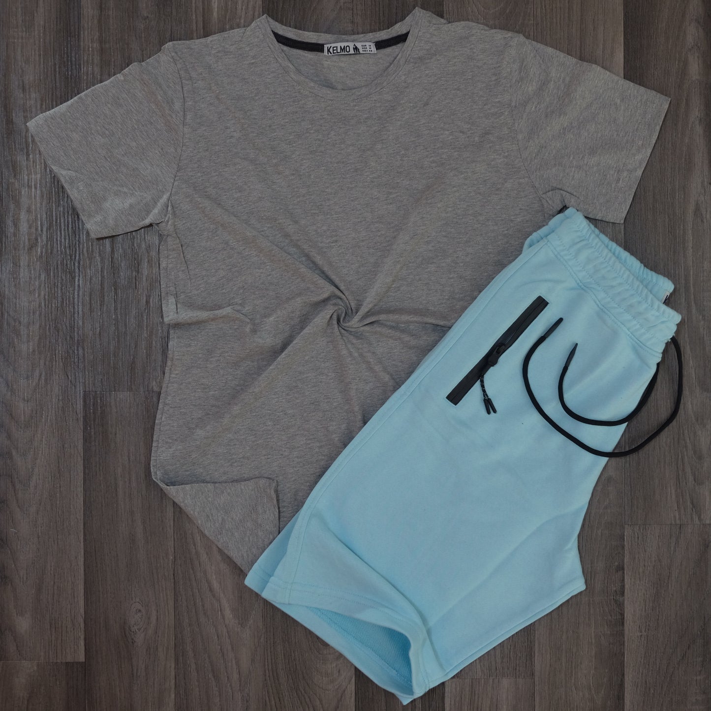 Pack Short Ciel Claire + T-Shirt Gris Chine