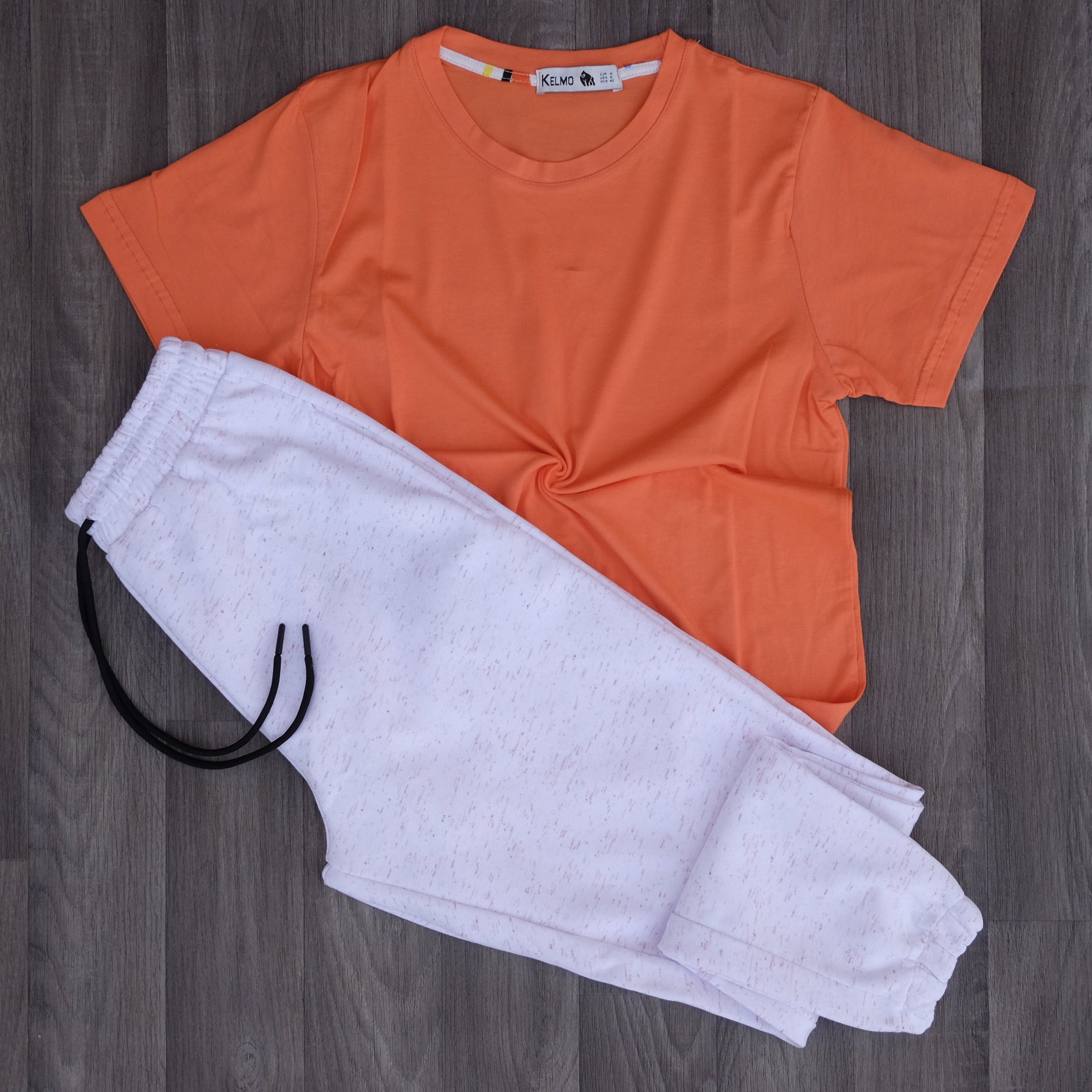 Ensemble T-Shirt Orange + Jogging Gris Clair