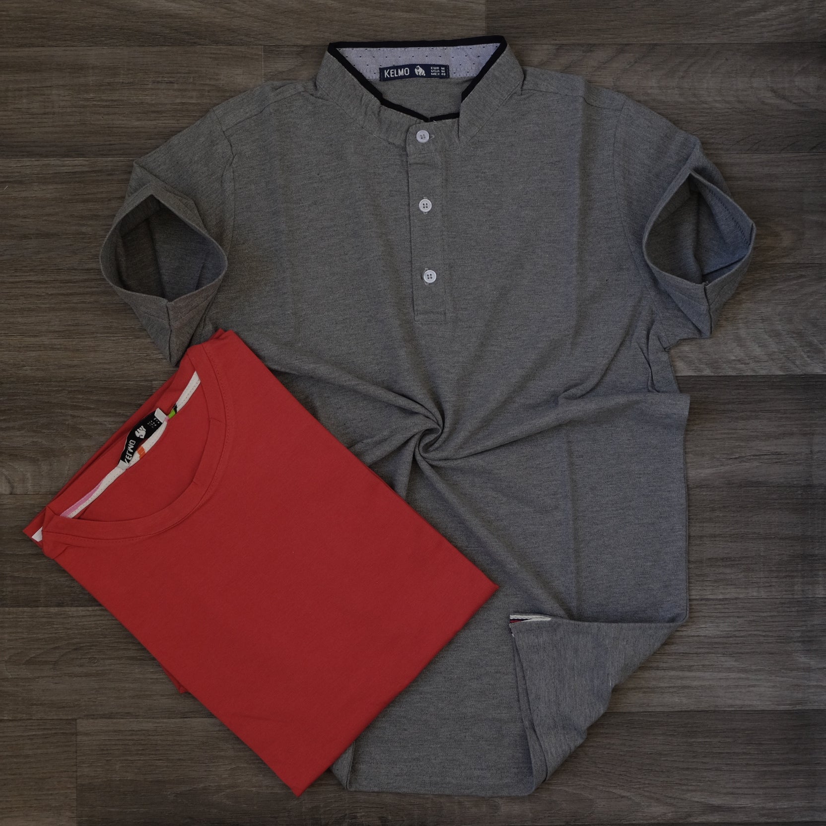 Pack Polo Mao Gris Foncé et T-shirt Rouge