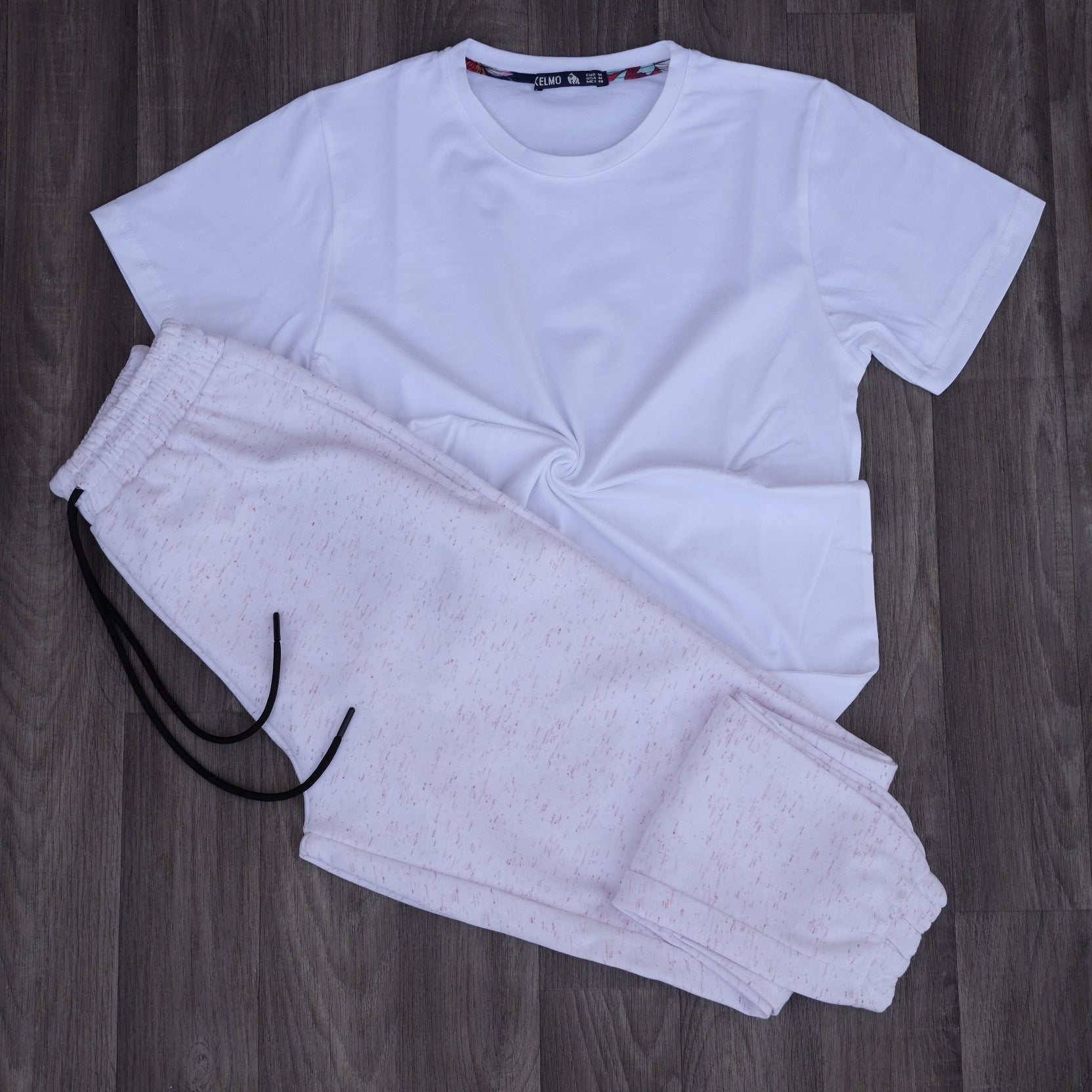 Ensemble T-Shirt Blanc + Jogging Gris Clair