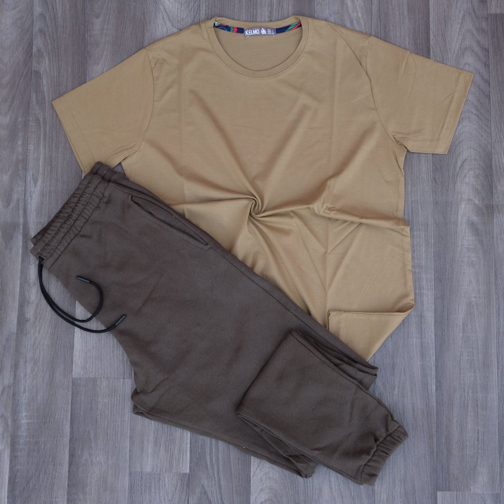 Ensemble T-Shirt Kaki Clair + Jogging Kaki