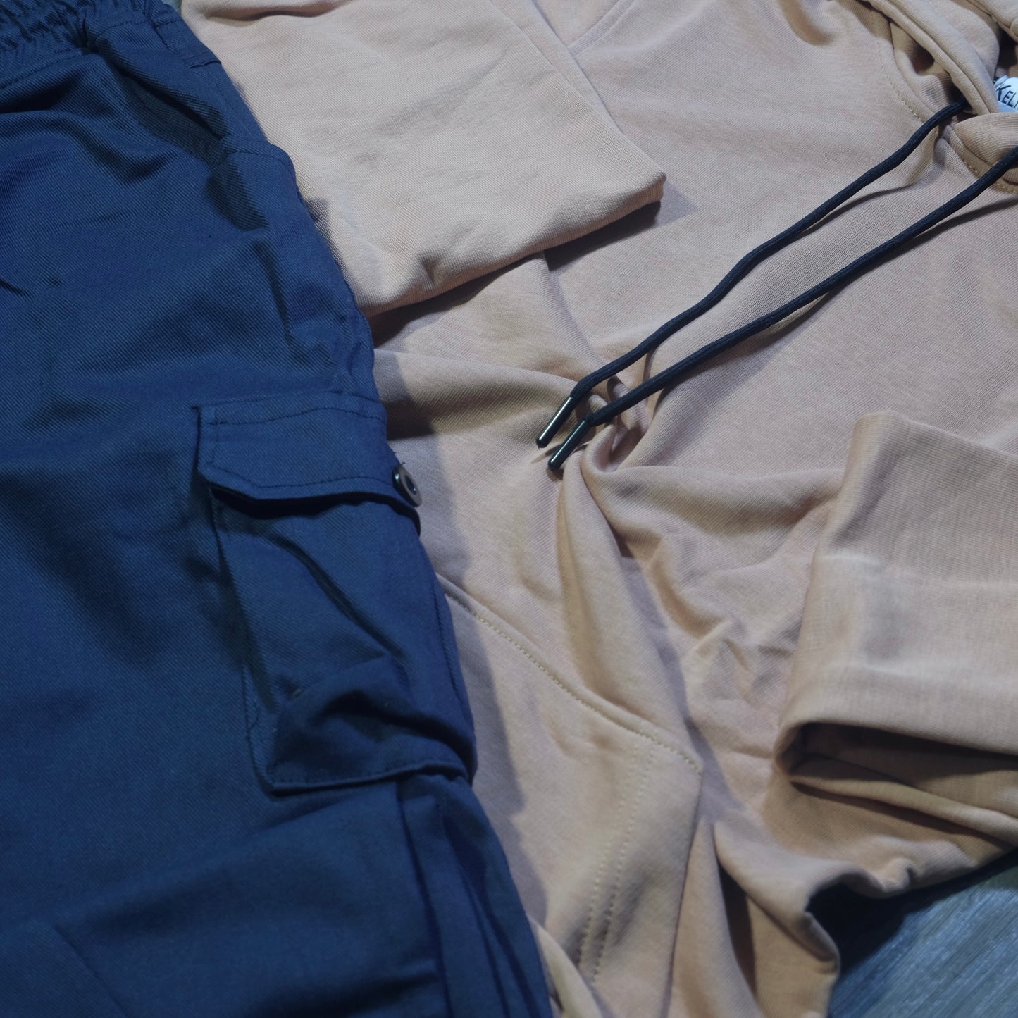 Ensemble Cargo Bleu Marine + Capuche Cotton Beige