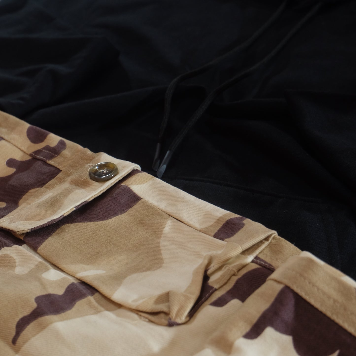 Ensemble Cargo Camouflage Sable + Capuche Cotton Noir