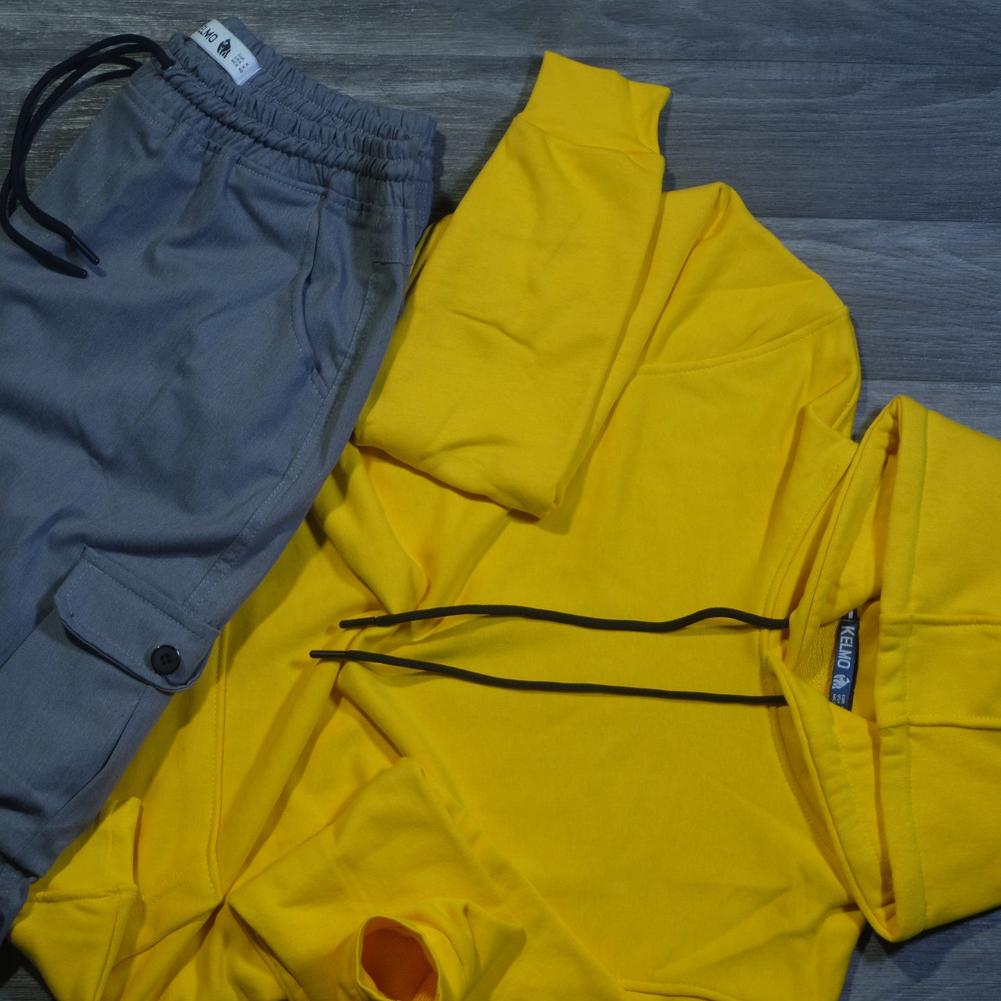 Ensemble Cargo Gris Clair + Capuche Cotton Jaune