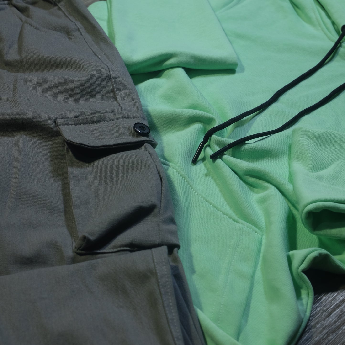 Ensemble Cargo Gris Clair + Capuche Cotton Vert Anise