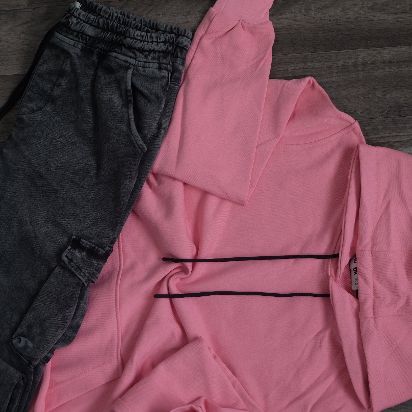 Ensemble Cargo Jeans Délavé Gris  + Capuche Cotton Rose Fushia