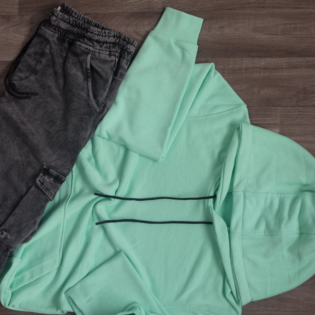 Ensemble Cargo Jeans Délavé Gris  + Capuche Cotton Vert Nil