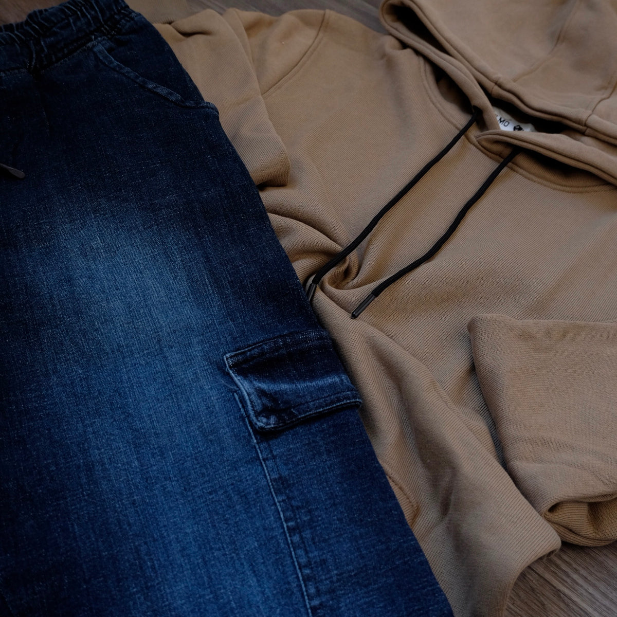 Ensemble Cargo Jeans Droit Bleu  + Capuche Cotton Kaki Clair
