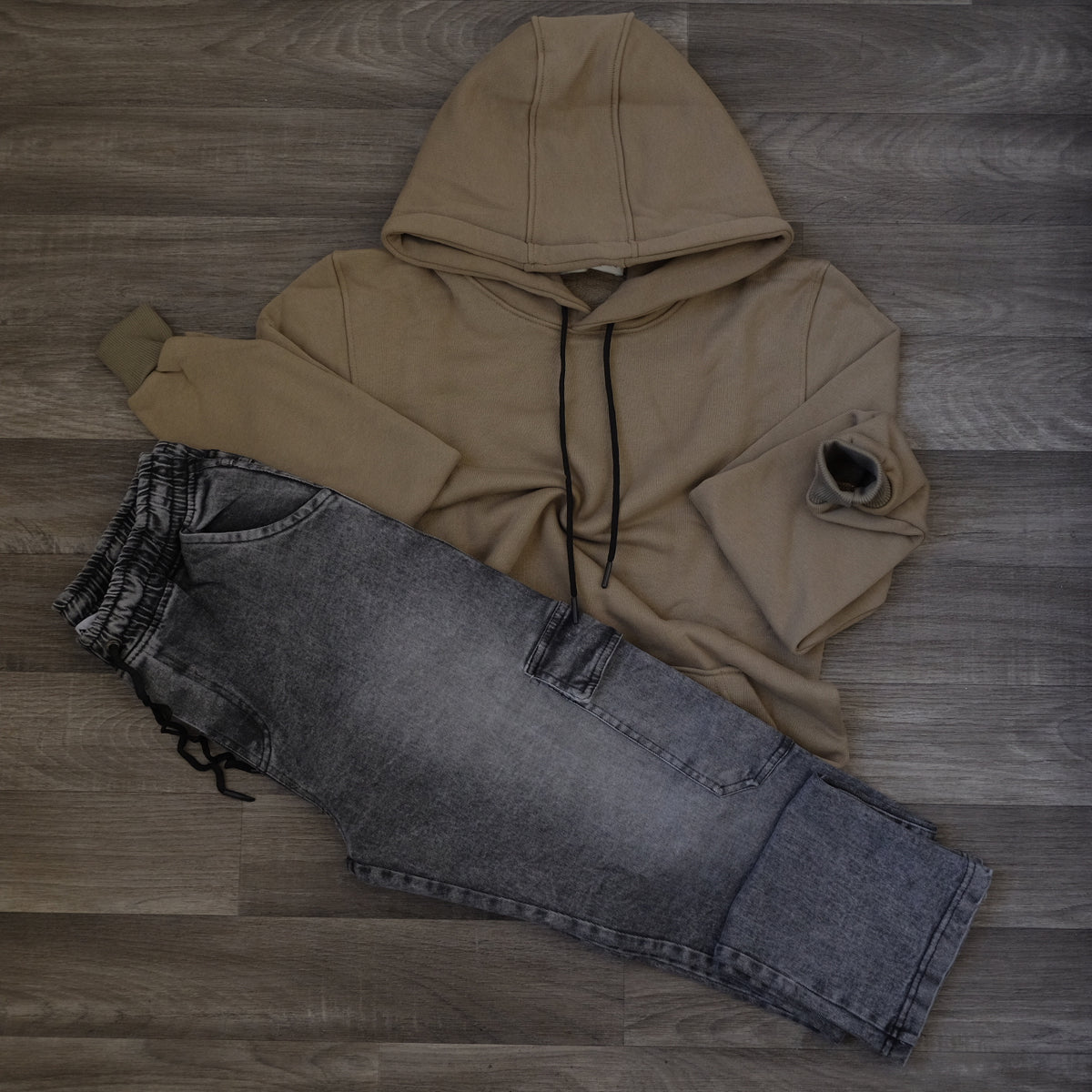 Ensemble Cargo Jeans Droit Gris  + Capuche Cotton Kaki