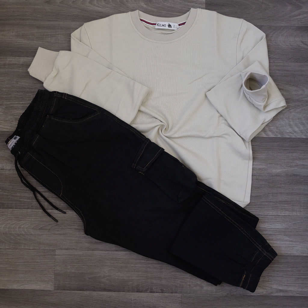 Ensemble Cargo Jeans Noir  + Sweat Beige