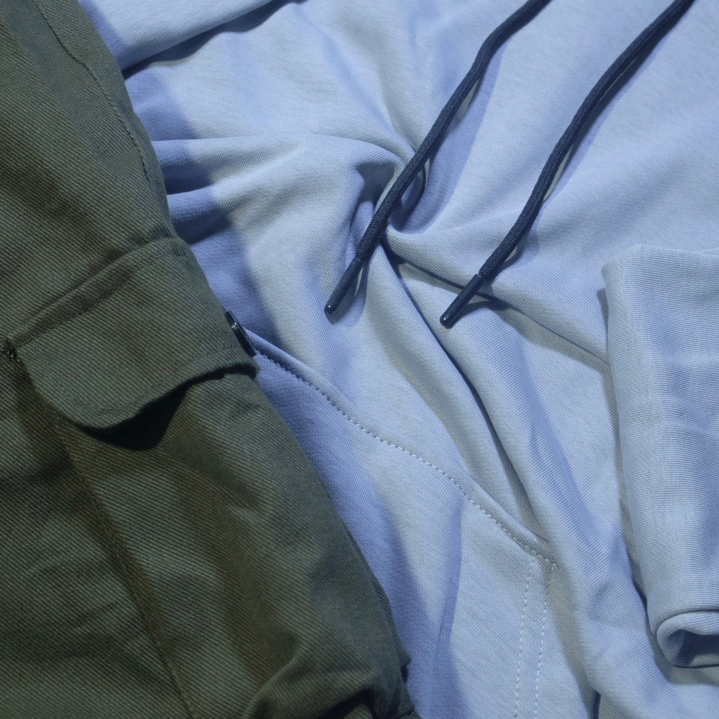 Ensemble Cargo Kaki Fonce + Capuche Cotton Gris Clair