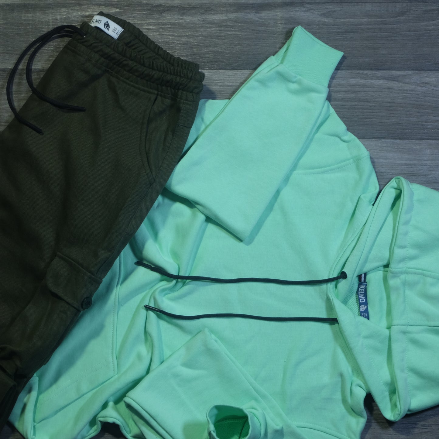 Ensemble Cargo Kaki Fonce+ Capuche Cotton Vert Anise