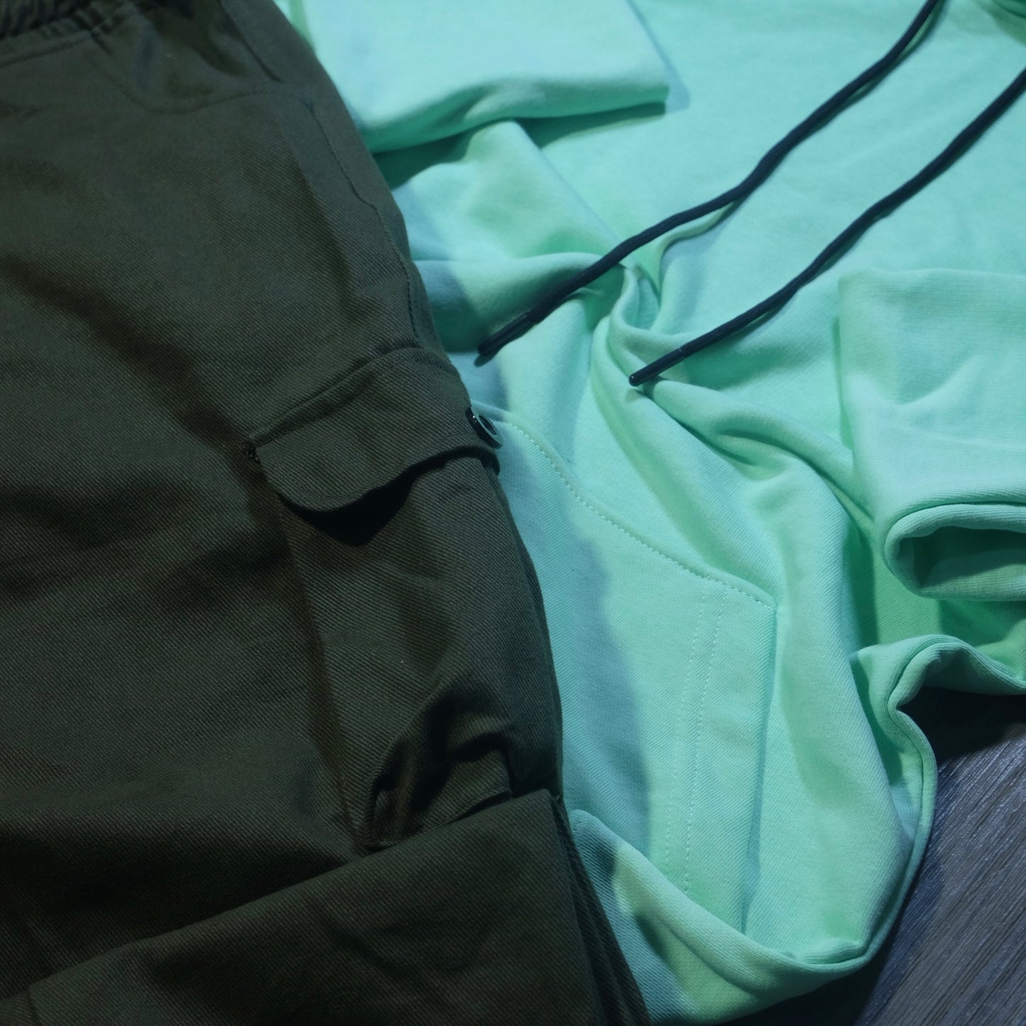 Ensemble Cargo Kaki Fonce+ Capuche Cotton Vert Anise