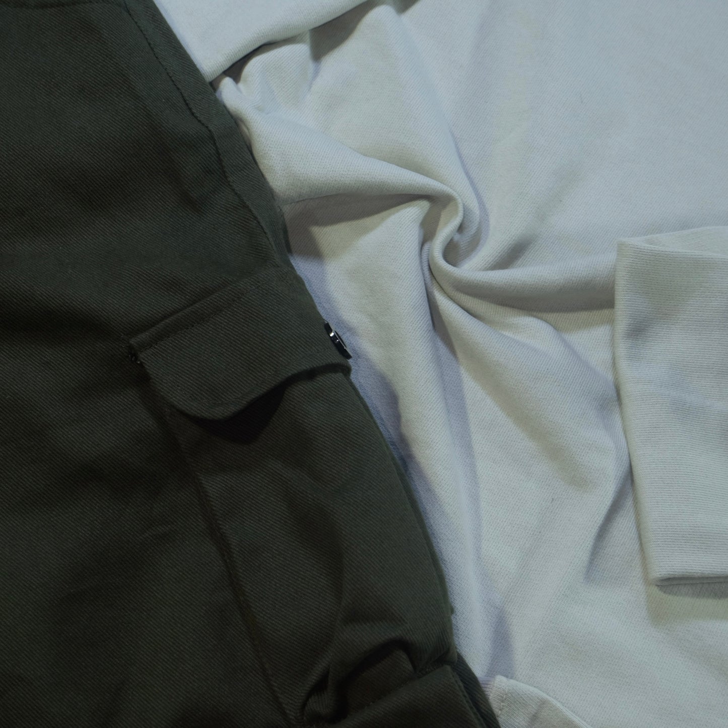 Ensemble Cargo Kaki Fonce + Sweat Beige