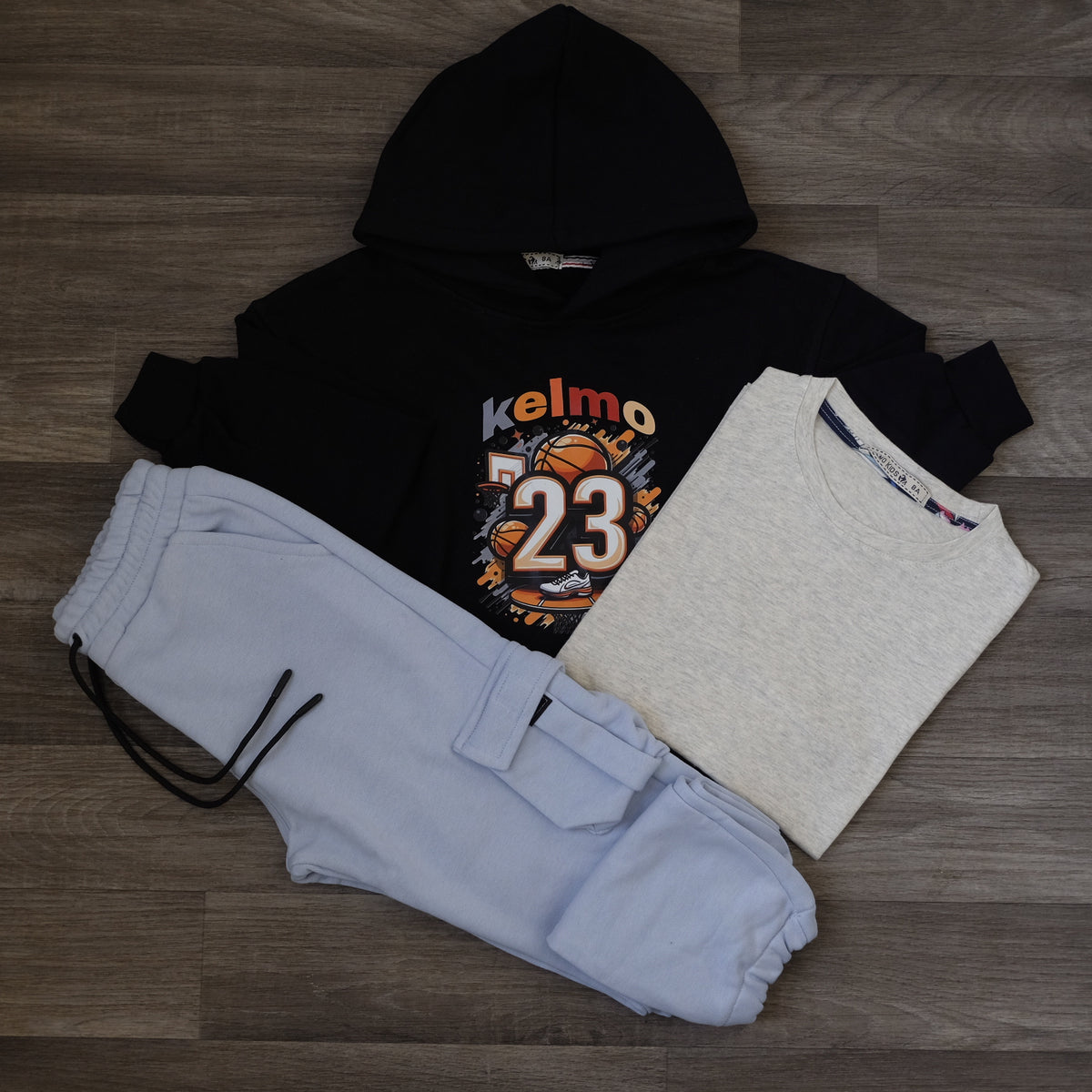 Ensemble Enfant 3 Pieces Capuche Bleu Nuit Jord + jogging Cargo Ciel Clair + T-Shirt Gris Chine