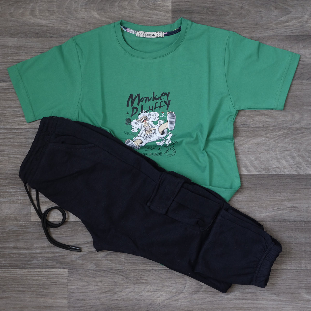 Ensemble Enfant Jogging Cargo Bleu Marine + T-Shirt Vert Luffy