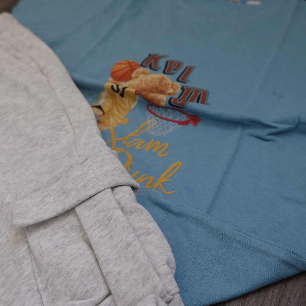 Ensemble Enfant Jogging Cargo Gris Chine Clair + T-Shirt Bleu Ciel
