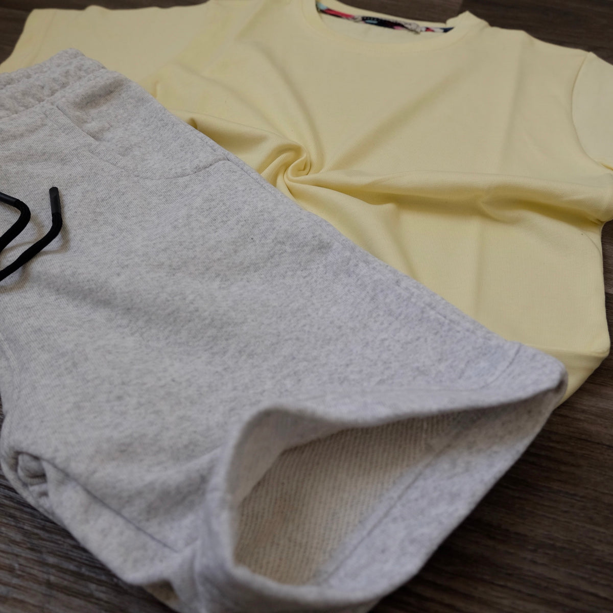 Ensemble Enfant Short Gris Chine  + T-Shirt Juane Poussin