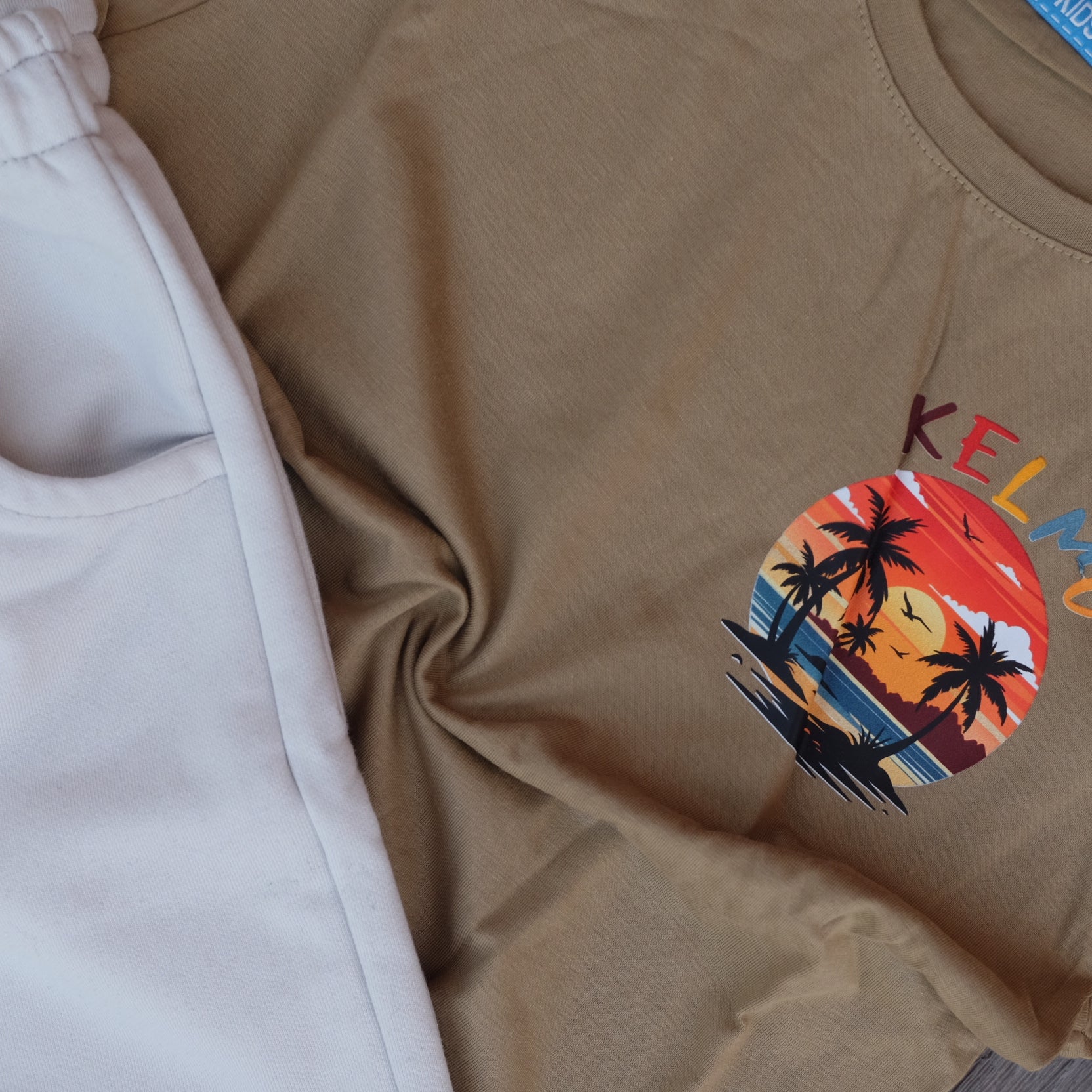 Ensemble Enfant Short Gris Clair + T-Shirt Kaki