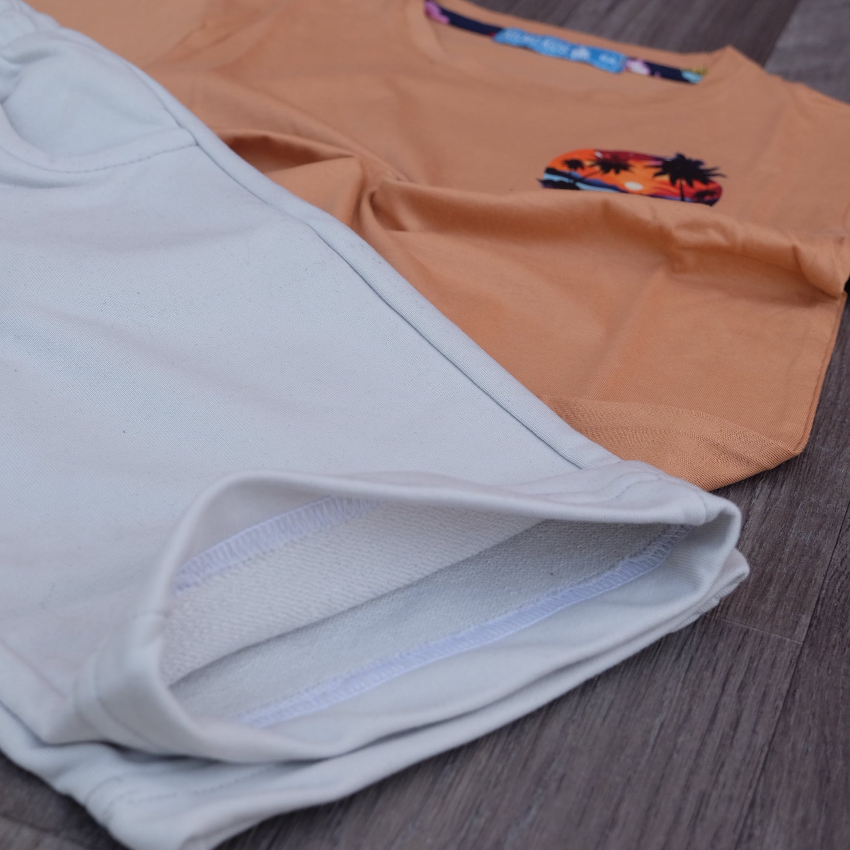 Ensemble Enfant Short Gris Clair + T-Shirt Marron Clair