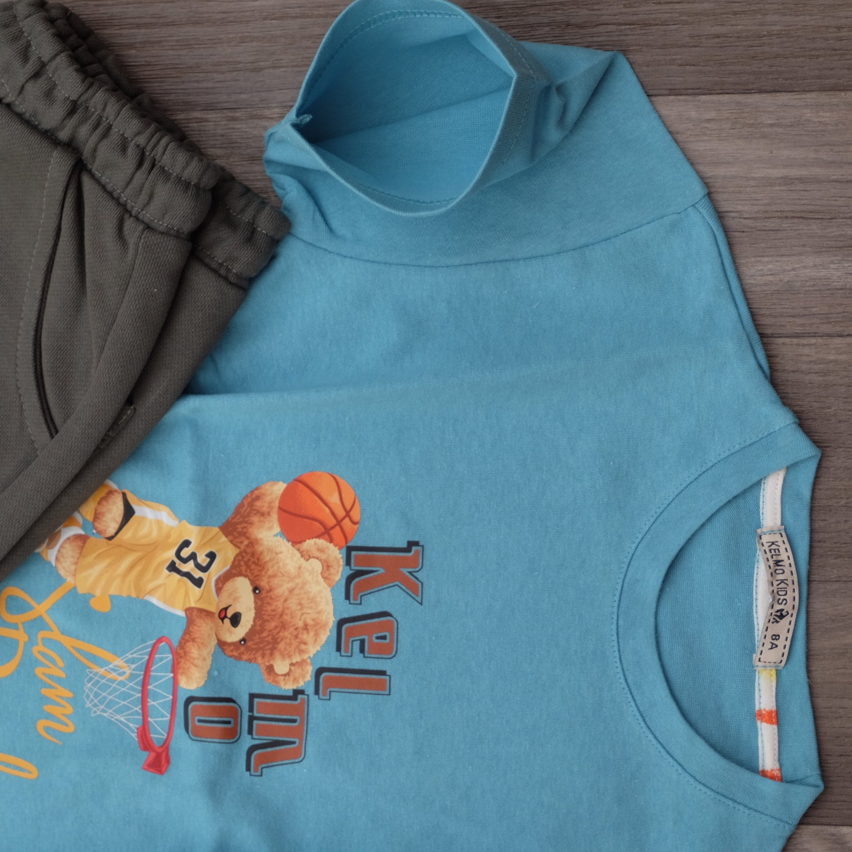 Ensemble Enfant Short Kaki Fonce + T-Shirt Bleu Ciel