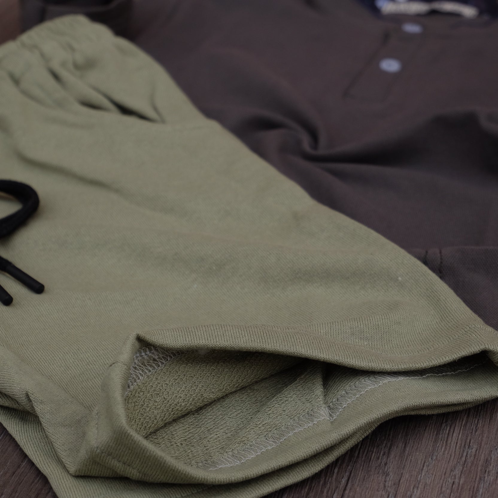 Ensemble Enfant Short Vert Asperge + Polo Gris Fonce