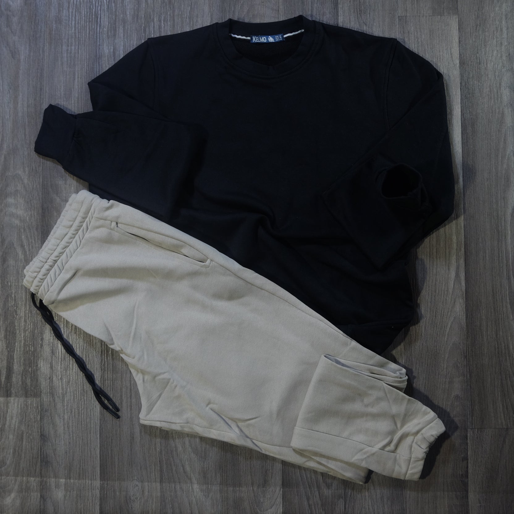 Ensemble Jogging Beige + Sweat Noir
