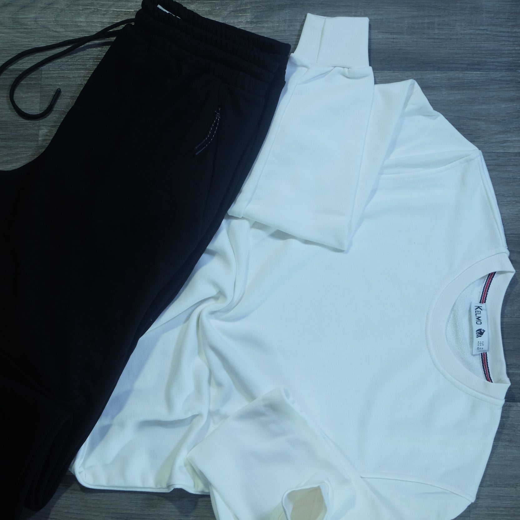 Ensemble Jogging  Beska Noir + Sweat Blanc