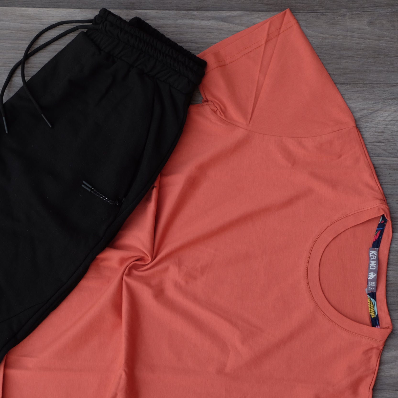 Ensemble Jogging Beska Noir + T-Shirt Saumon Fonce