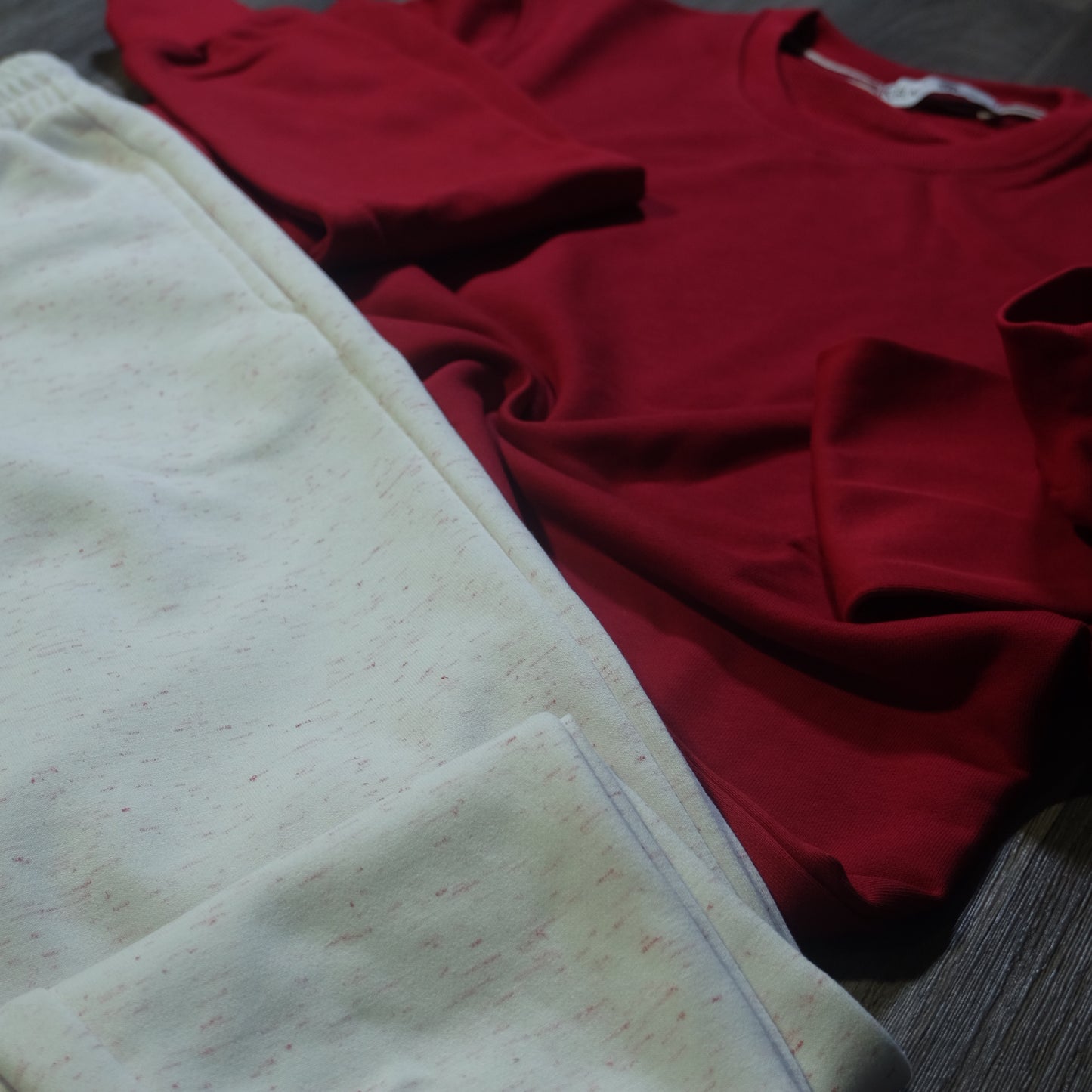 Ensemble Jogging  Blanc Chine Rouge + Sweat Rouge