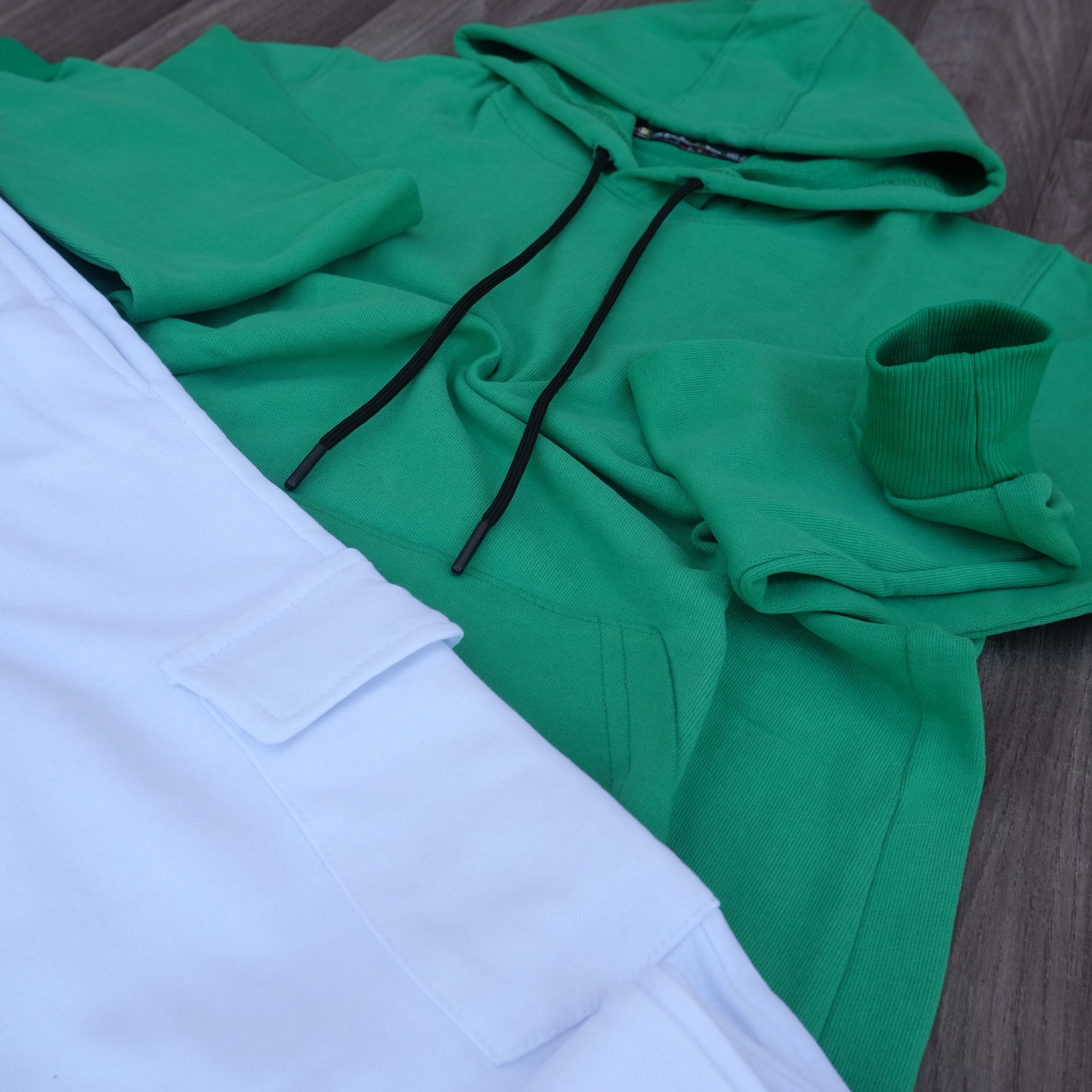 Ensemble Jogging  Cargo Blanc + Capuche Cotton Vert Raj