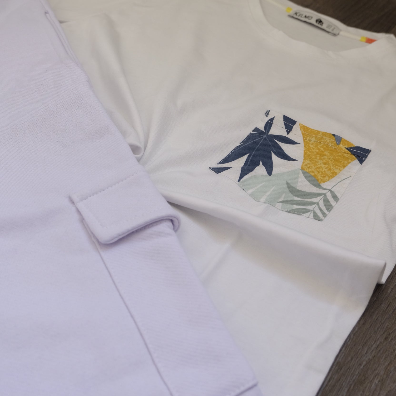 Ensemble Jogging  Cargo Blanc+ T-Shirt Poche Blanc