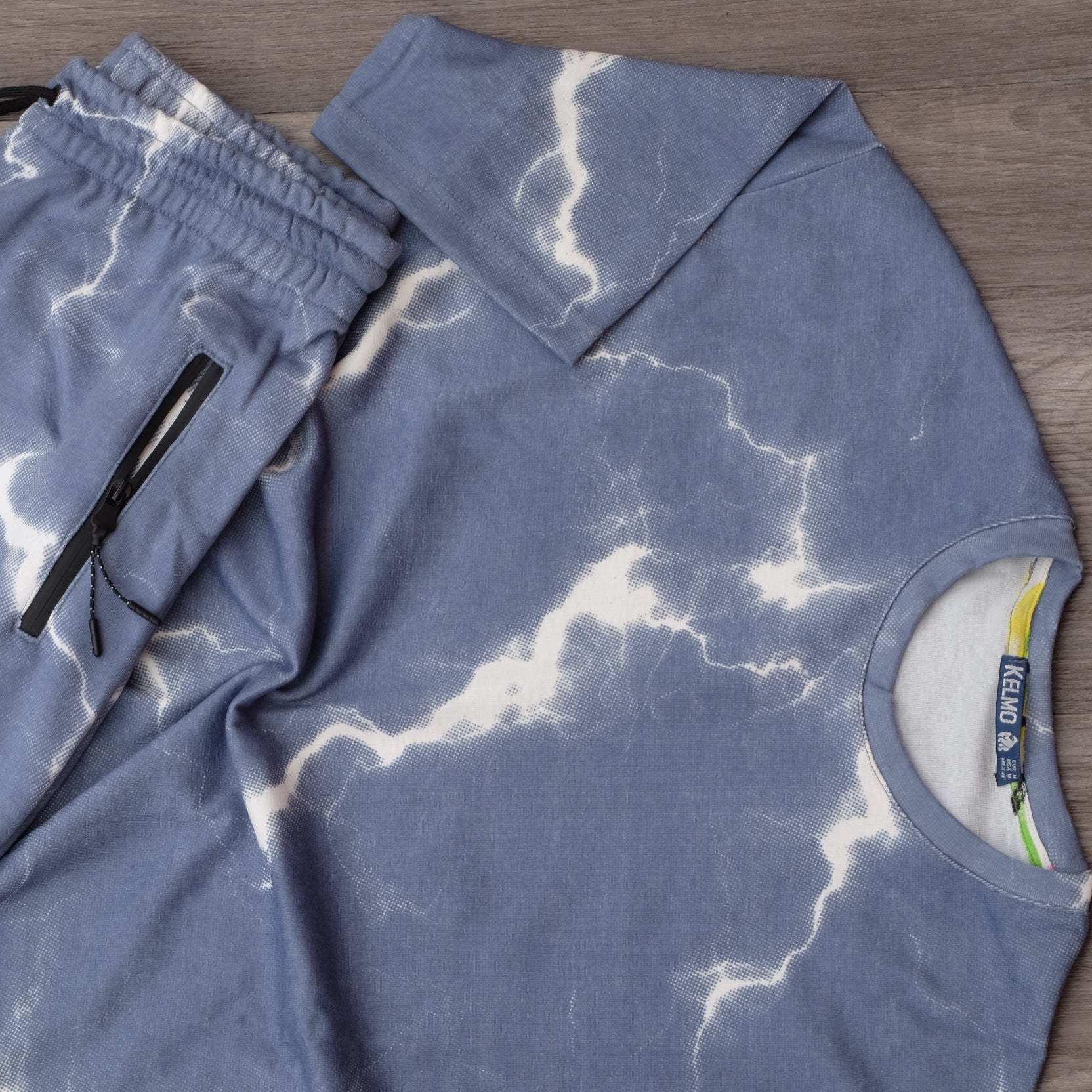 Ensemble Oversize Homme tie dai Bleu Indigo - Short et T-shirt