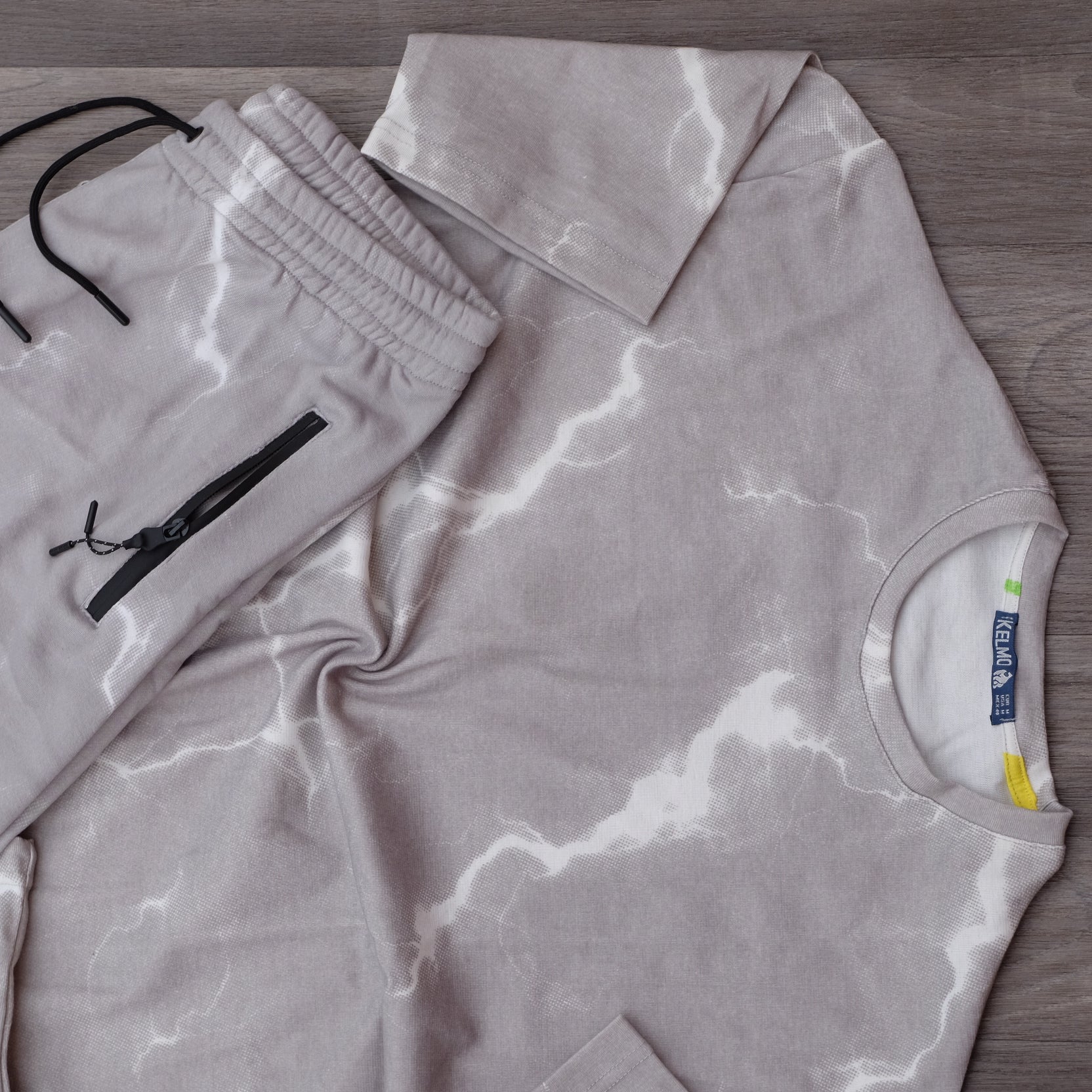 Ensemble Oversize Homme tie dai Gris - Short et T-shirt