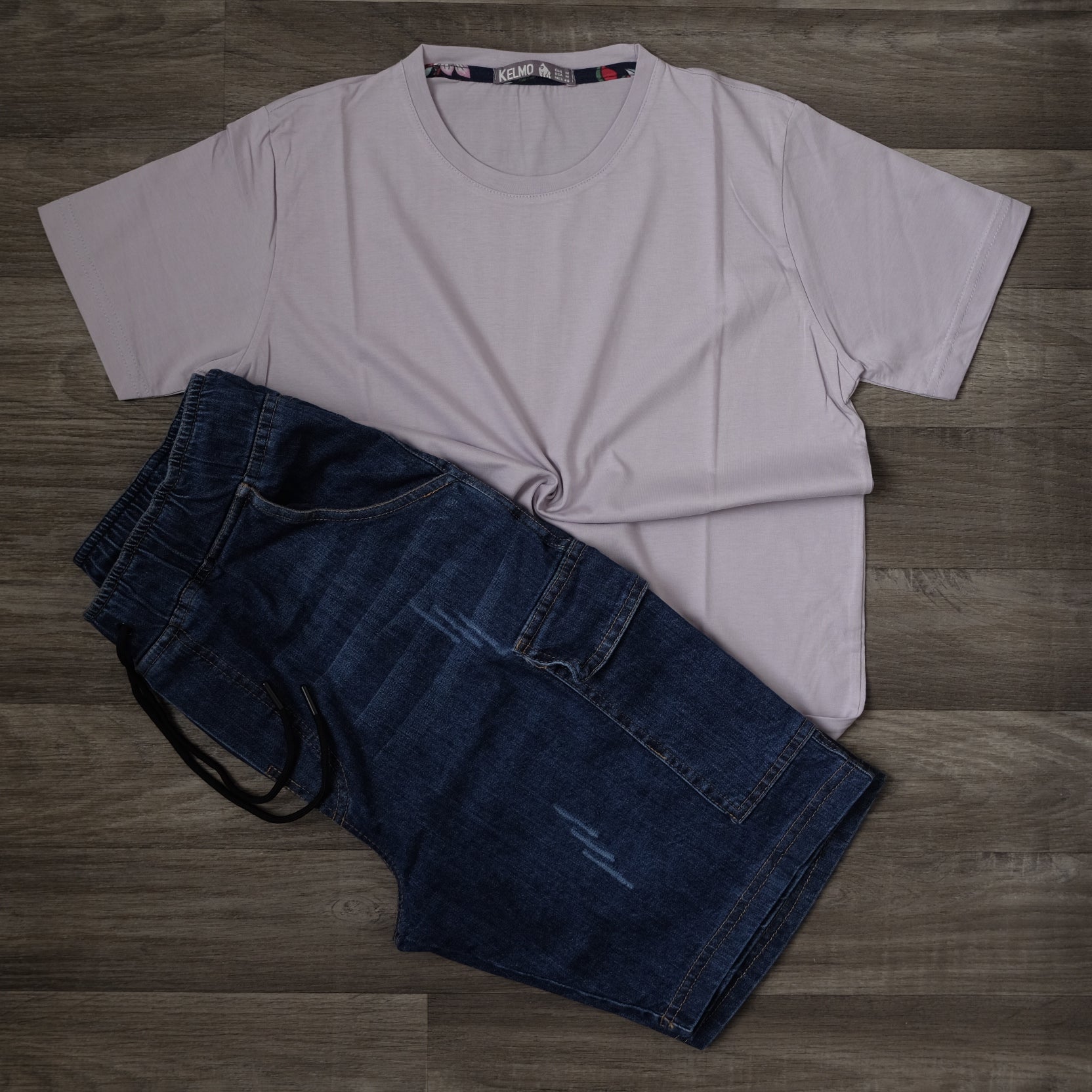 Ensemble Short Cargo Baggy Jeans Délavé Bleu  + T-Shirt Mauve Clair