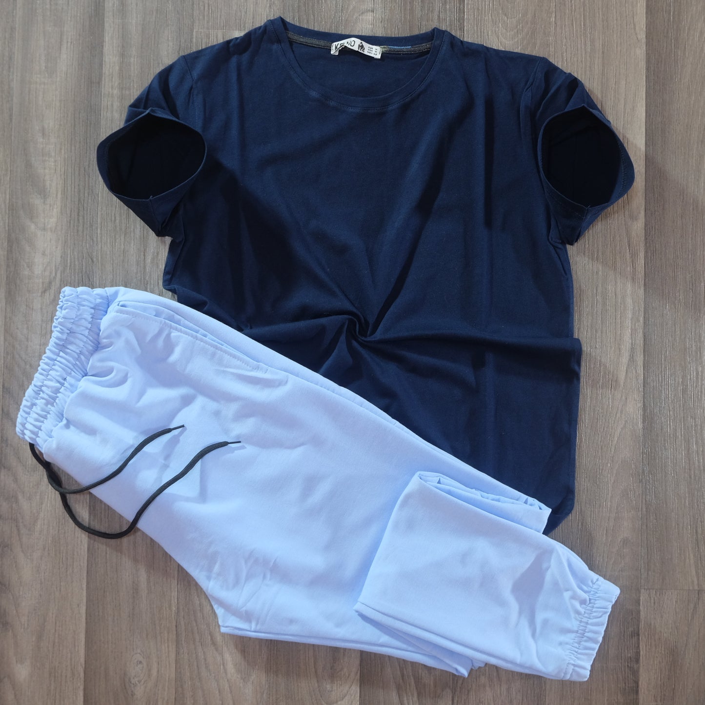 Ensemble T-Shirt Bleu Marine + Jogging Bleu Ciel