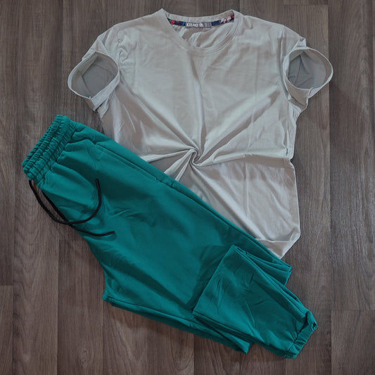 Ensemble T-Shirt Gris Clair + Jogging Vert Canard