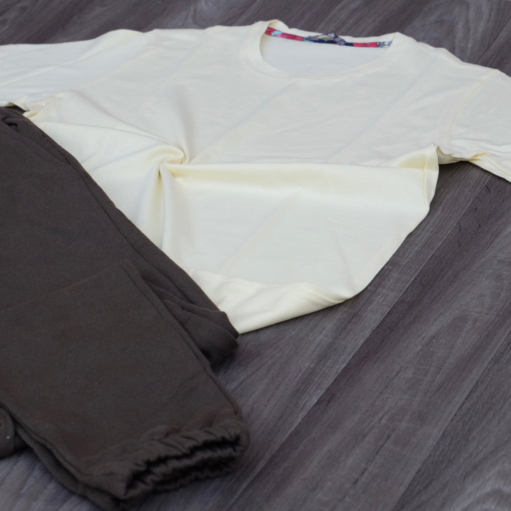 Ensemble T-Shirt Jaune Poussin + Jogging Kaki