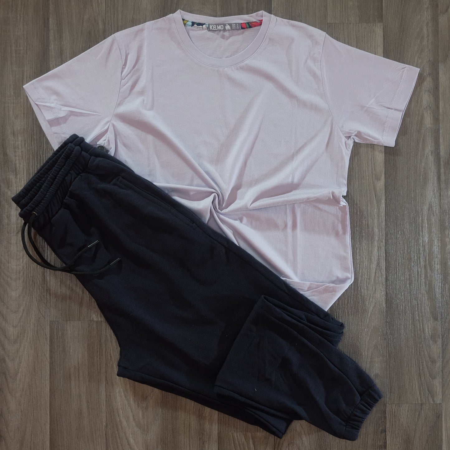 Ensemble T-Shirt Mauve Clair + Jogging Bleu Nuit