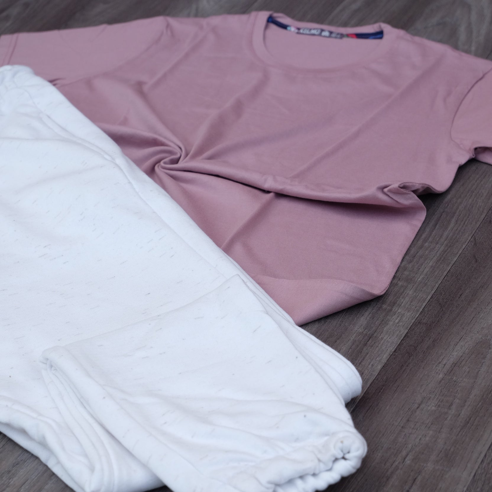 Ensemble T-Shirt Mortadelle + Jogging Blanc Chine