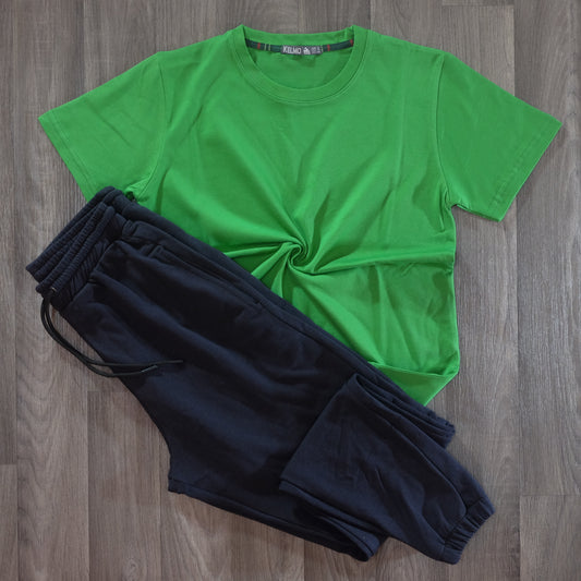 Ensemble T-Shirt Vert Gazon + Jogging Bleu Nuit