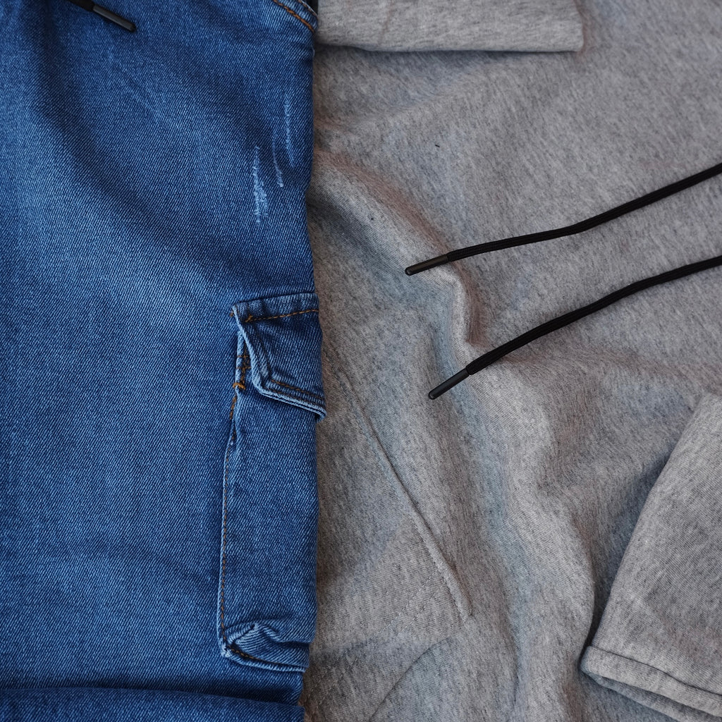Ensemble Cargo Jeans Délavé Bleu  + Capuche Cotton Gris Chine Clair