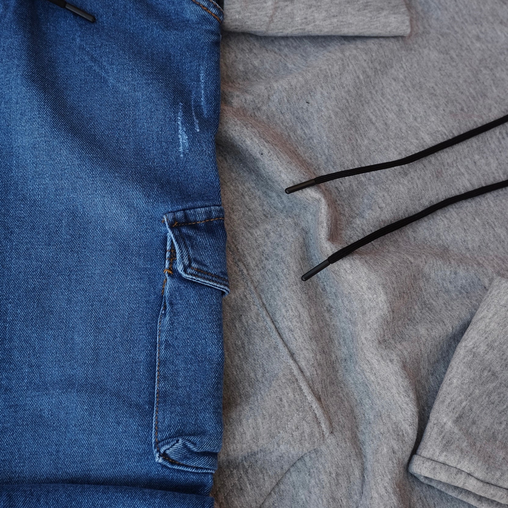 Ensemble Cargo Jeans Délavé Bleu  + Capuche Cotton Gris Chine Clair