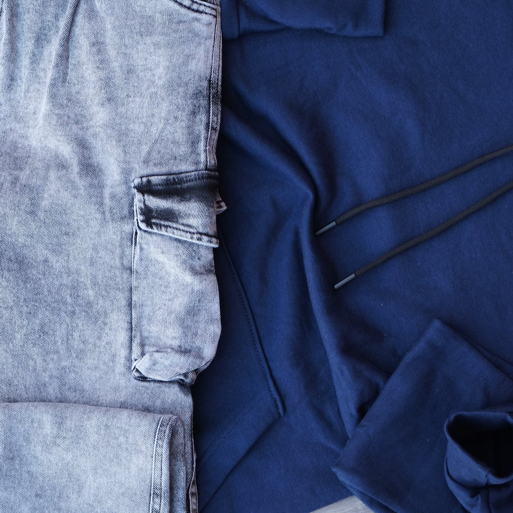 Ensemble Cargo Jeans Délavé Gris  + Capuche Cotton Bleu Marine